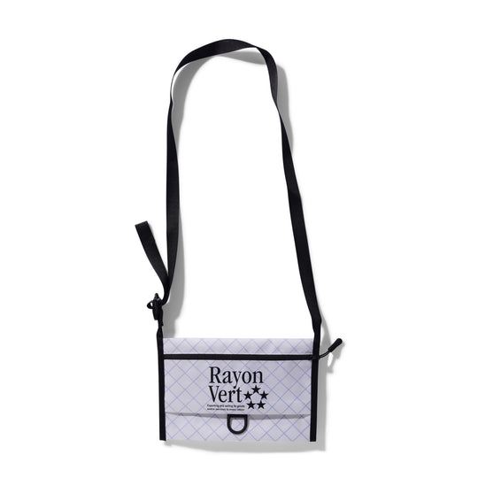 Internship Sacoche, Spiritual White